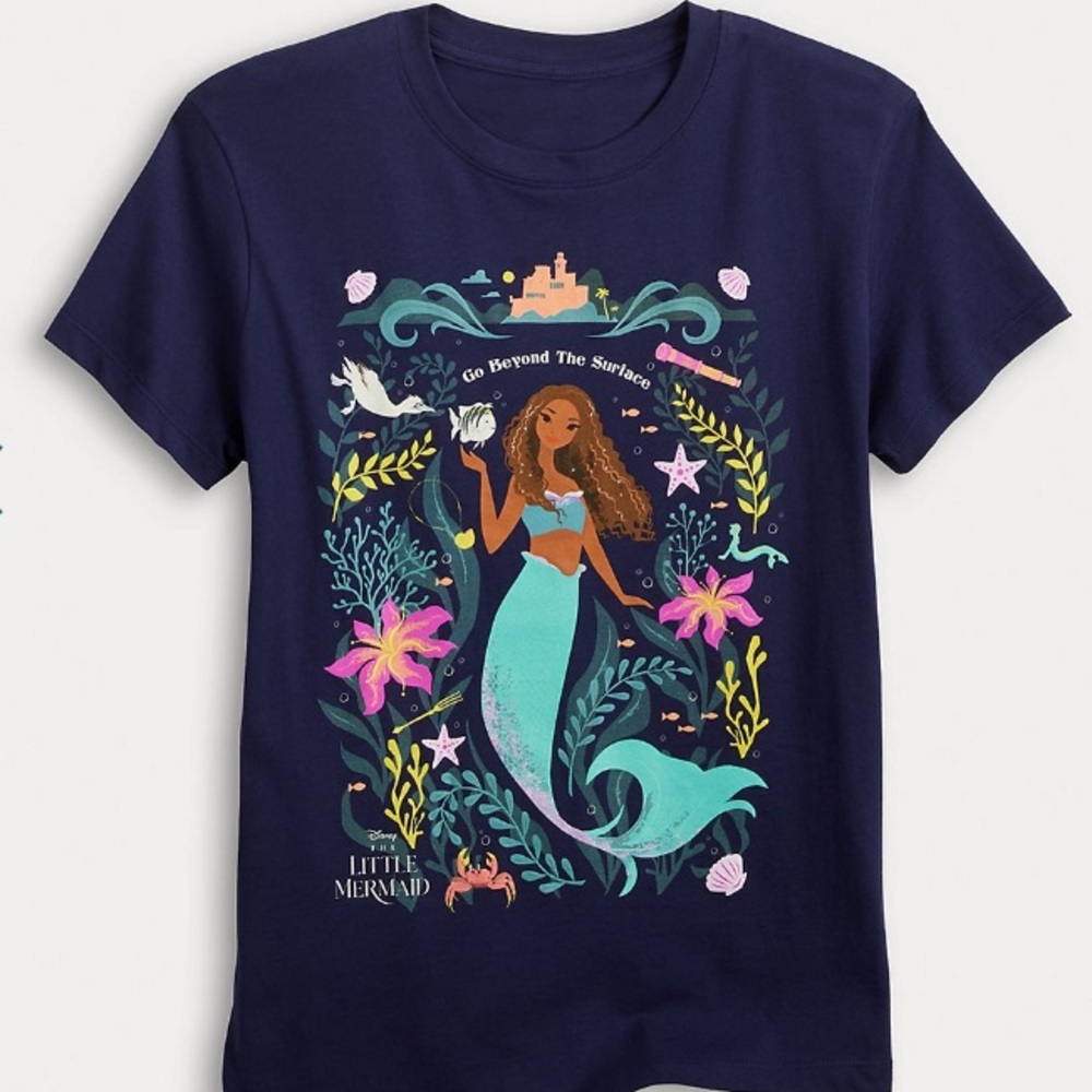Disney’s The Little Mermaid graphic tee, size small juinors